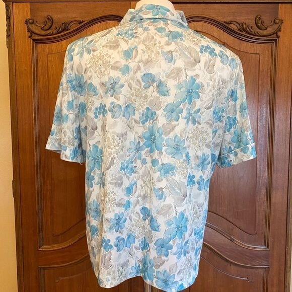 70’s Shirt Vintage Polyester Top Floral Collared Blouse Size 40 = Plus Size 1X - Picture 2 of 8